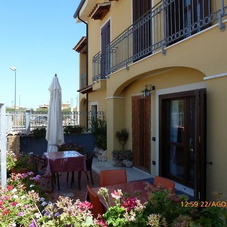 Sogno Di Mare Bed & Breakfast Pula Exterior foto